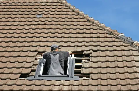 Pose de velux - Suze-la-Rousse